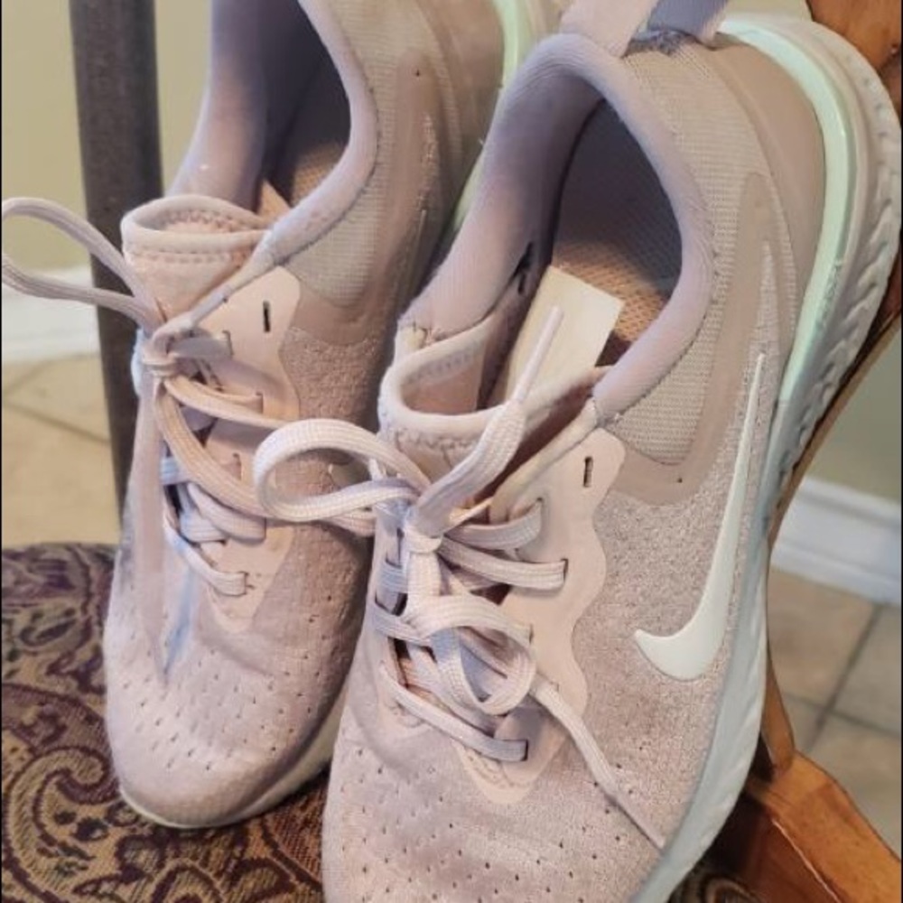 Women’s Nike Shoes. Nike react
